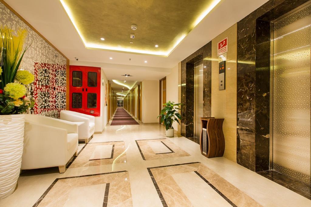 Pai Viceroy Hotel Tirupati Ngoại thất bức ảnh