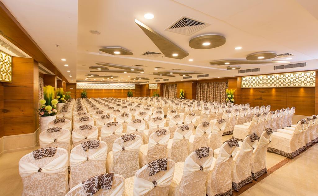Pai Viceroy Hotel Tirupati Ngoại thất bức ảnh