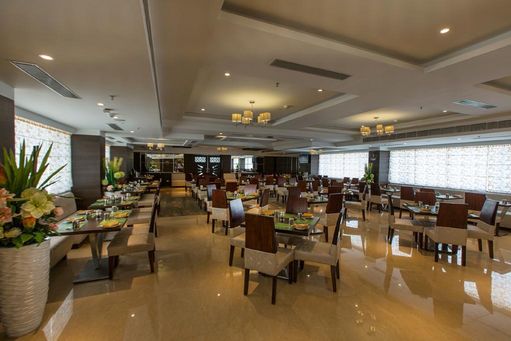 Pai Viceroy Hotel Tirupati Ngoại thất bức ảnh