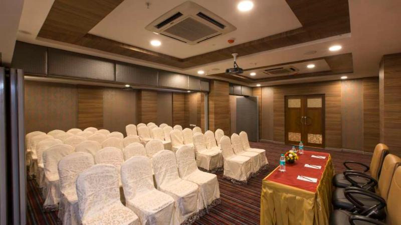 Pai Viceroy Hotel Tirupati Ngoại thất bức ảnh